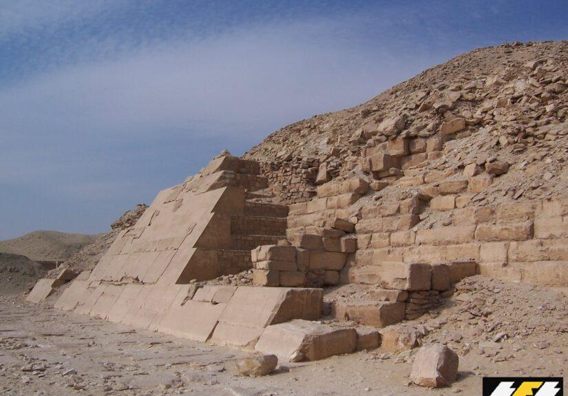 SakkaraPyramidsEgypt_2007feb1-16_byDanielCsorfoly.1